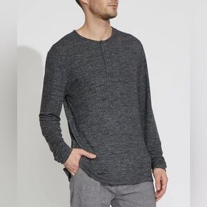 QÔR Heathered Gray Long Sleeve Henley Shirt XL